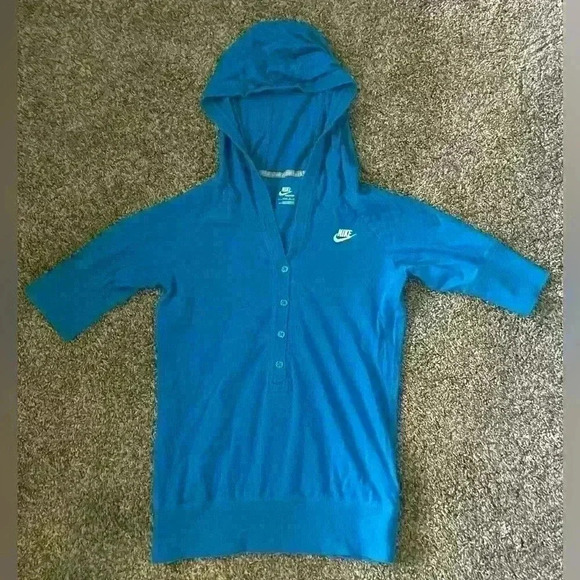 Nike Tops - Nike Top